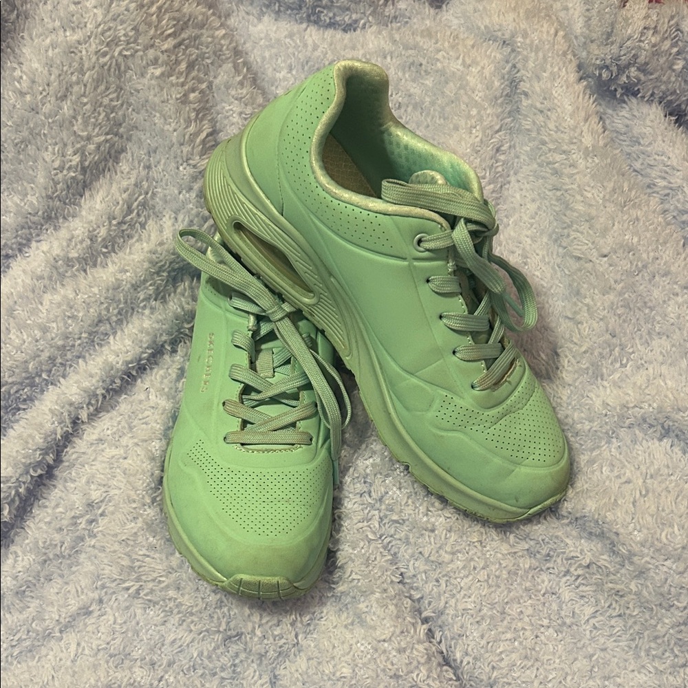 Skechers Mint Green Women's Sneakers